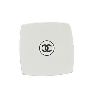Authentic Chanel Mirror Duo Compact Double Facette. Color: White